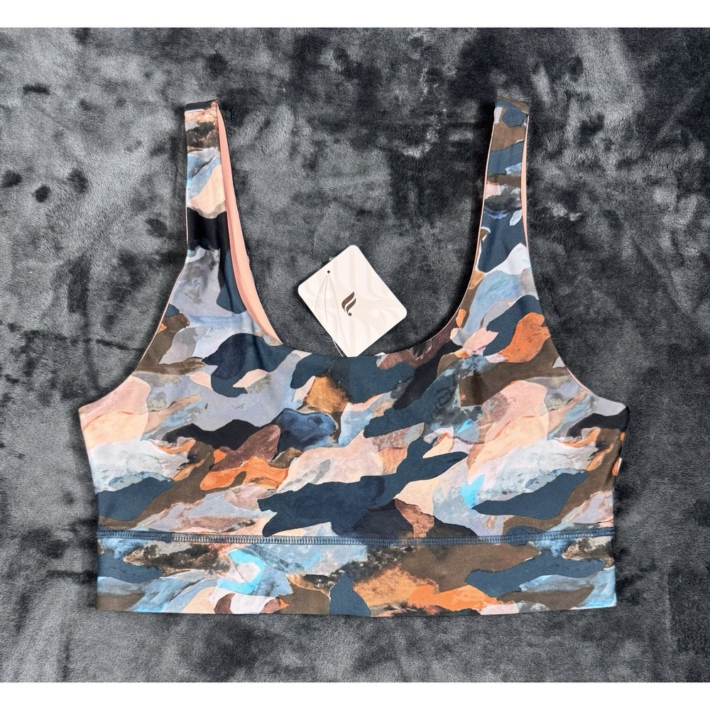 NWT Fabletics Harlyn Midi Sports Bra Women's M Abstract Print Medium Impact